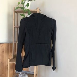 2 for 45$ Lululemon Windbreaker